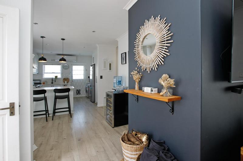 3 Bedroom Property for Sale in Sunningdale Western Cape